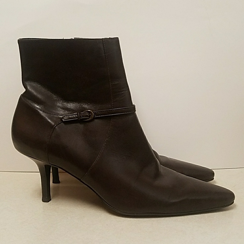 Ann Taylor Loft Brown Leather Ankle Boots